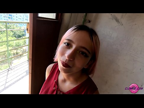 ❤️ סענסואַל תּלמיד סאַקס אַ פרעמדער אין די אָוטבאַקק - מיט זיין פּנים אַנאַל ווידעא ביי אונדז ❤